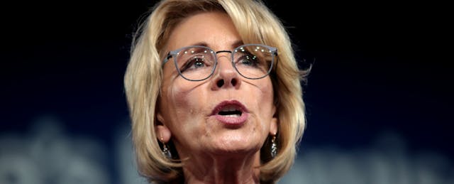 Researchers Push Back As Betsy DeVos, ALEC Advance Virtual School Expansion