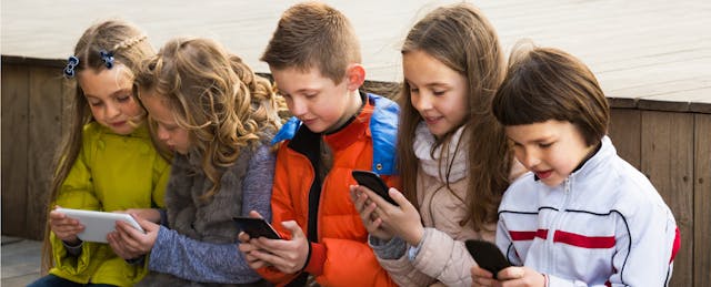 Need to Go on a ‘Tech Diet’? Current Ways to Fight Your Device Addiction