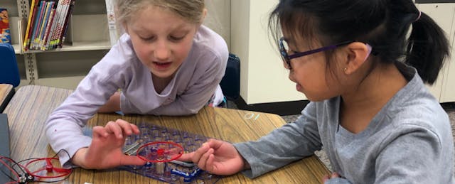 Students Step up to Lead Tech Implementation at Their Elementary School
