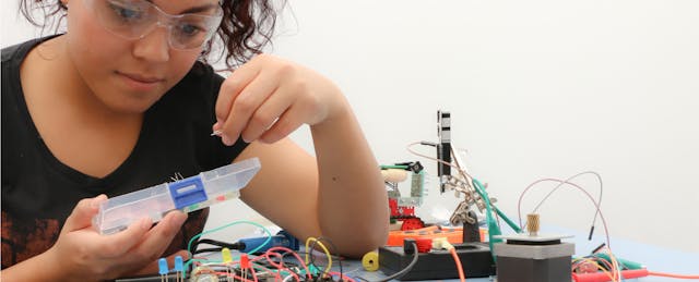 Maker Culture Has a ‘Deeply Unsettling’ Gender Problem
