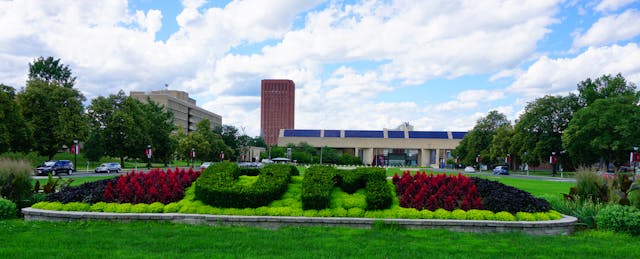 UMass Will Build a National Online College. But What About Its Previous Online Offshoot?