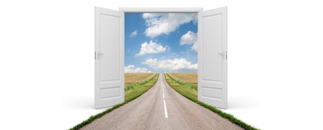 Can Campus Tours in Virtual Reality Improve College Access?