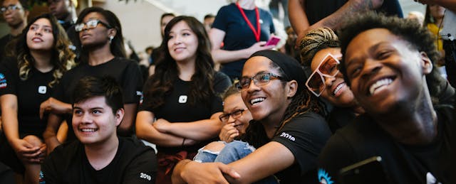 Apple Shows What Chicago Students Can Do With Just 6 Weeks of Code