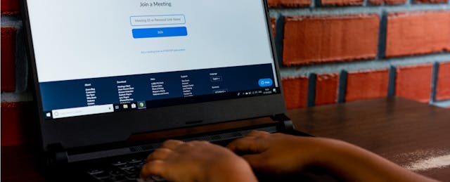 Virtual Signs of Serious Mental Health Problems: A Teacher’s Guide to Protecting Students