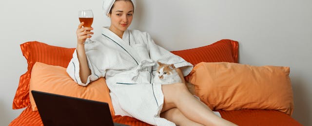 ‘Please Wear Pants’ and Other New Rules of Pandemic College Teaching