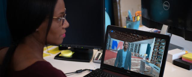 Blending VR with Live Actors for a Fresh Twist on PD