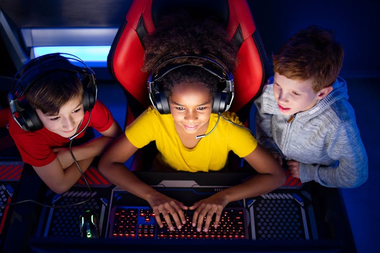 Por que os distritos estão se voltando para os esports para compreender mais alunos