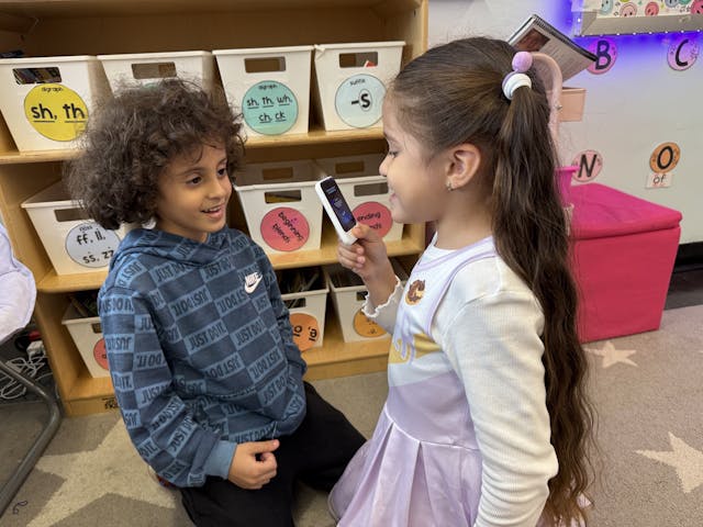 Schools Turn to AI Translation Tools to Support English Learners
