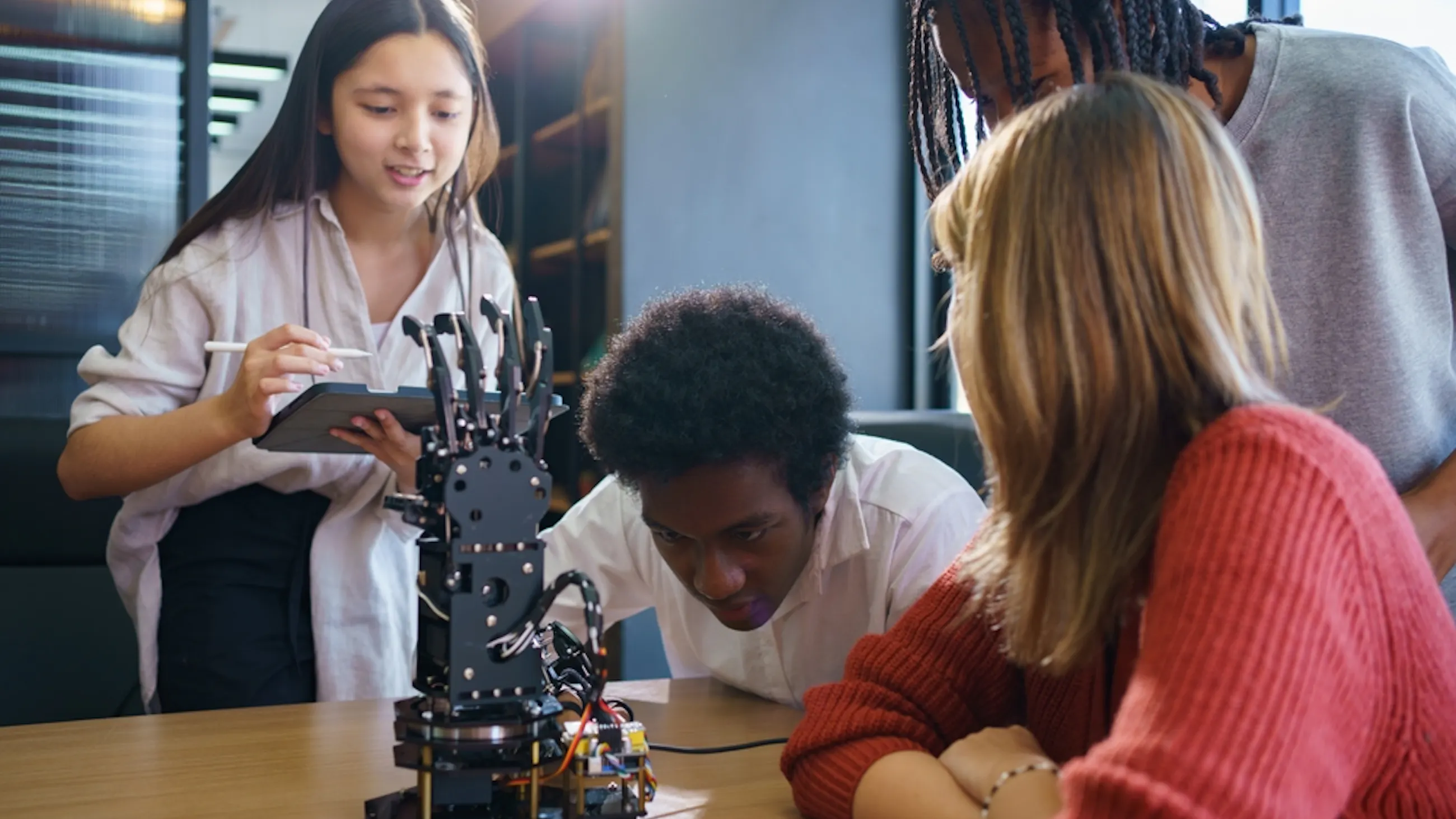 How I Turned Our School’s Tech Lab Into a Space Where Students Thrive ...
