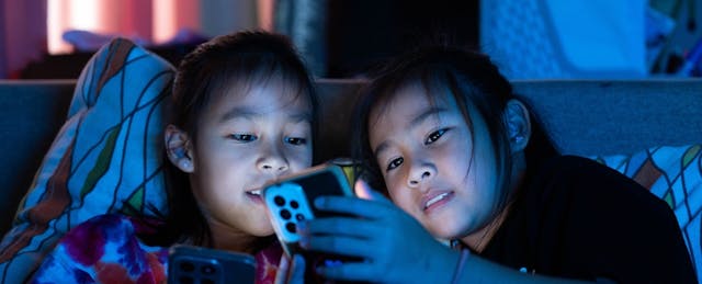 New AAP ‘Screen Time’ Recommendations Focus Less on Screens, More on Family Time