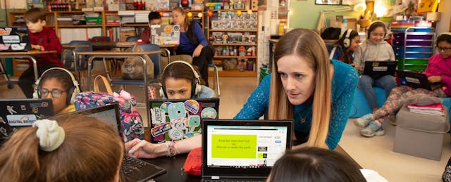 Screen-Free Schools? Some Legislators Push for a New Normal