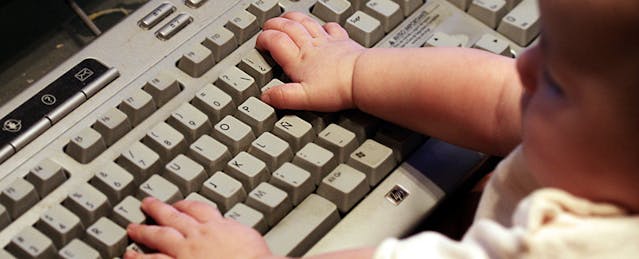 Troubleshooting Advice from a 'Digital Colonist'