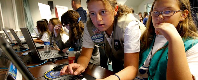 No Need to Teach Girls Differently Online