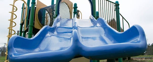 Two Democrats in Deadlock Race to be California’s Next Chief of Schools