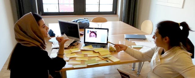 Peer Pressure Will Help You Finish That MOOC