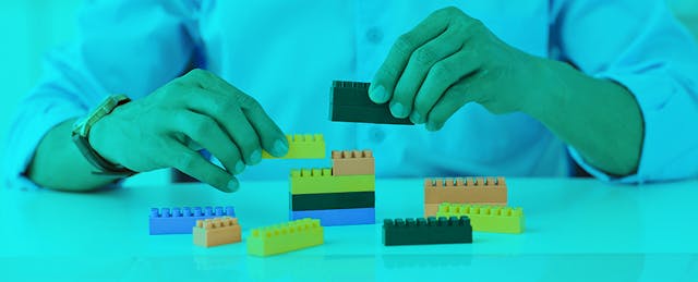 Por Qué el Desarrollo Profesional Está Vinculado de Manera Crucial Con la Actitud del Educador