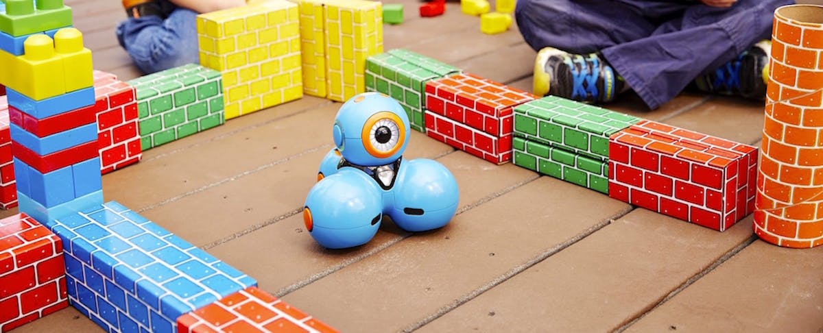 Truth For Teachers - Dash & Dot Robots: How young children can