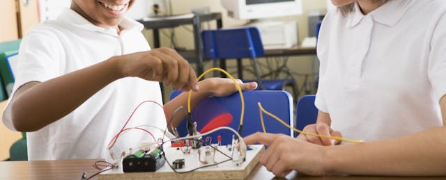 Why Do So Many Schools Want to Implement Project-Based Learning, But So Few Actually Do?