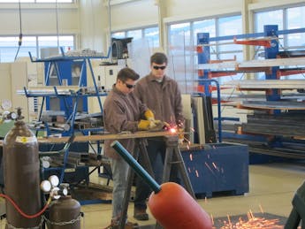 Looking to Engage Students? Give Them a Chance to Get Their Hands Dirty