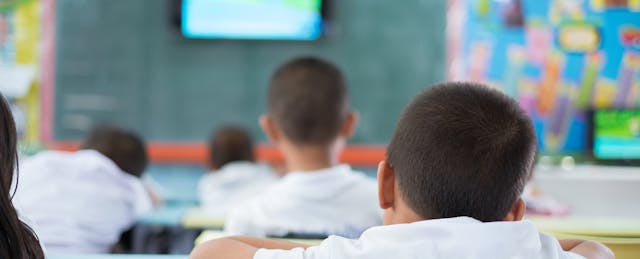 Using Videos to Manage a Rowdy Classroom: Smart, Constructive or Simply Lazy?
